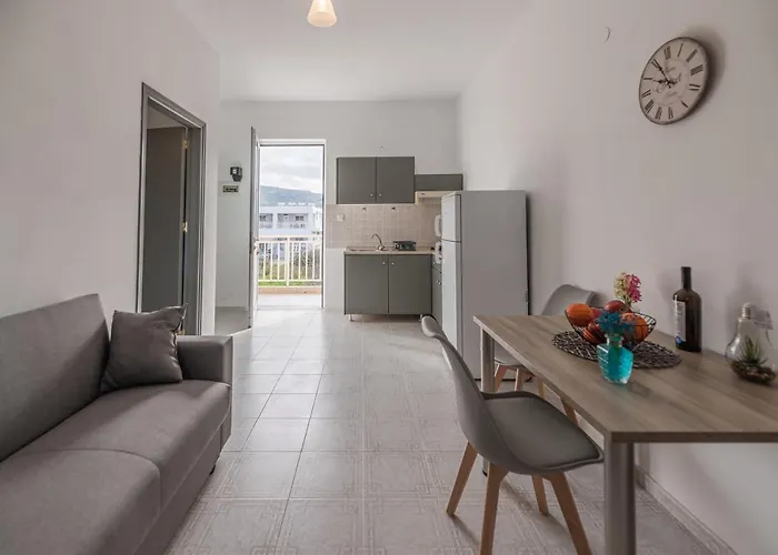 Rhodes Archaggelos Retreat-nest Among Garden * Archangelos (Rhodes)