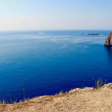 Rhodes Archaggelos Retreat-nest Among Garden Архангелос