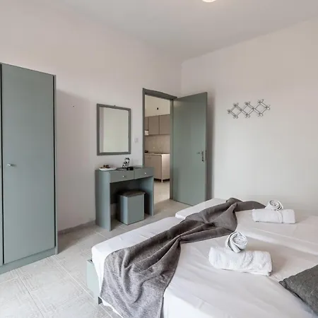 Rhodes Archaggelos Retreat-nest Among Garden Архангелос