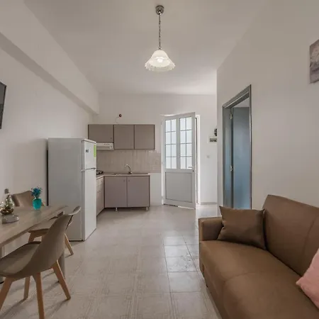 Rhodes Archaggelos Retreat-nest Among Garden