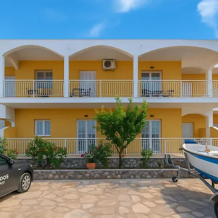 Rhodes Archaggelos Retreat-nest Among Garden